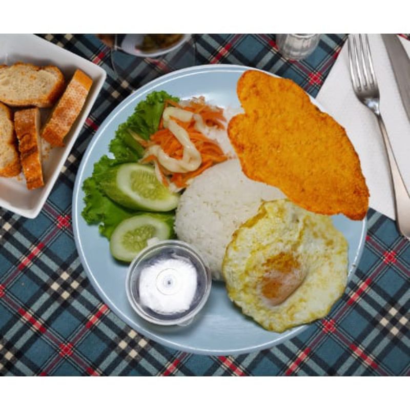 

PAKET NASI AYAM KATSU NASI CHICKEN KATSU