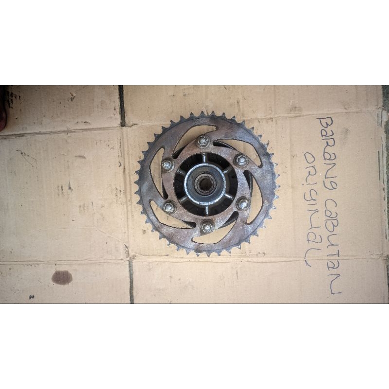 nap gear dudukan gir 1 set Yamaha Vixion New Vixion lama asli cabutan