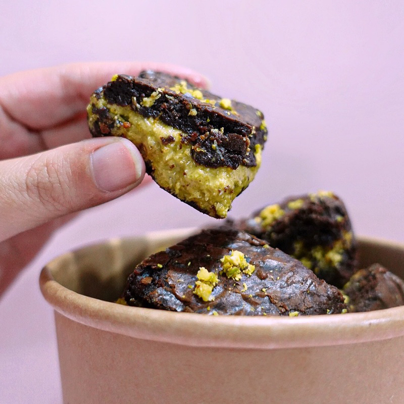 

Chocolate Pistachio Brownie Bite