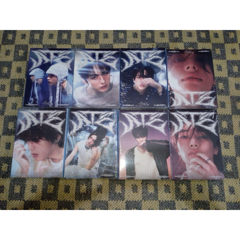 [READY STOCK] STRAY KIDS ATE ALBUM SEALED DENGAN POB JYPSHOP SEALED FULLSET NEW UNOPENED ACCORDION S