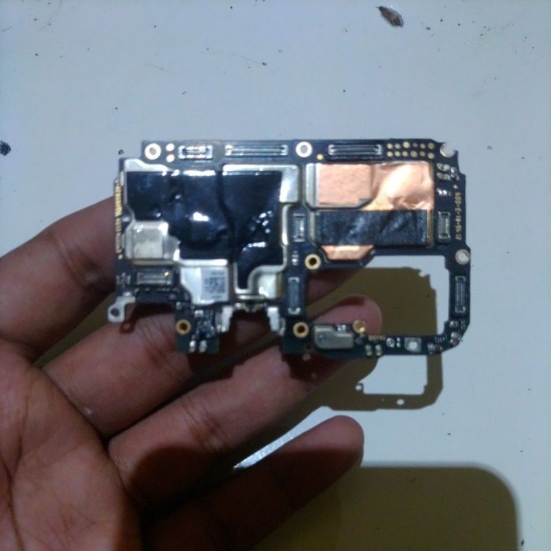 Mesin Realme 8 Matot Perawan