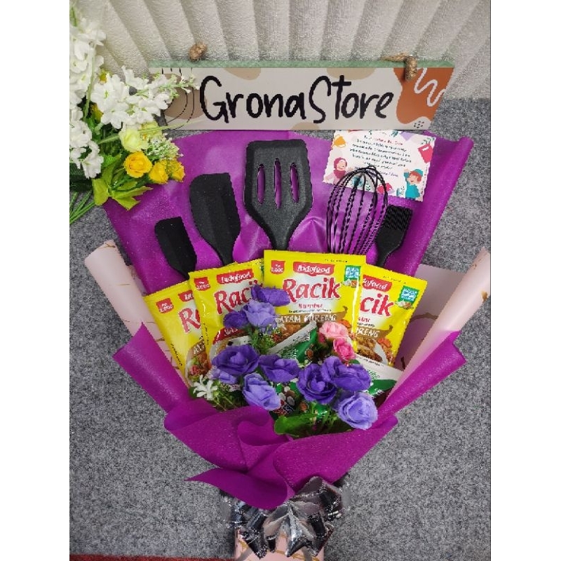 

Buket Snack / Buket Ciki Siap Kirim / bouquet Wisuda / Graduation / ulang tahun / Hadiah Hari Guru Murah