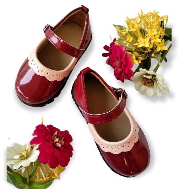 KODE D76E Sepatu Anak Perempuan Domart Glossy Docmart Loafers Sepatu Pesta Anak Mary Jane Renda MERA
