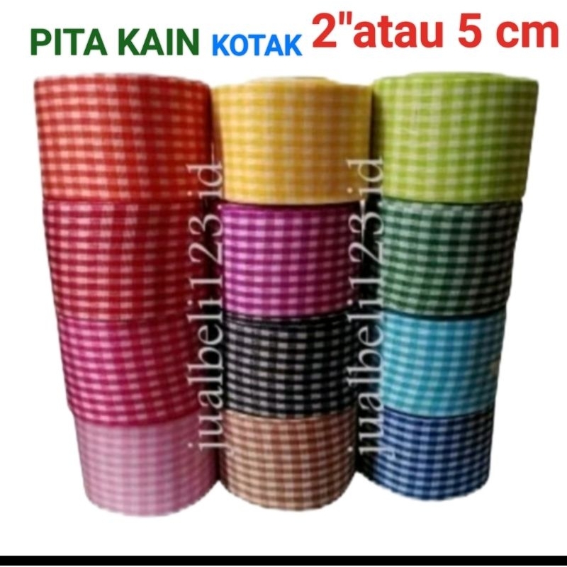 

PITA KAIN MOTIF KOTAK ,2 INCH atau 5 cm terdiri 12 warna