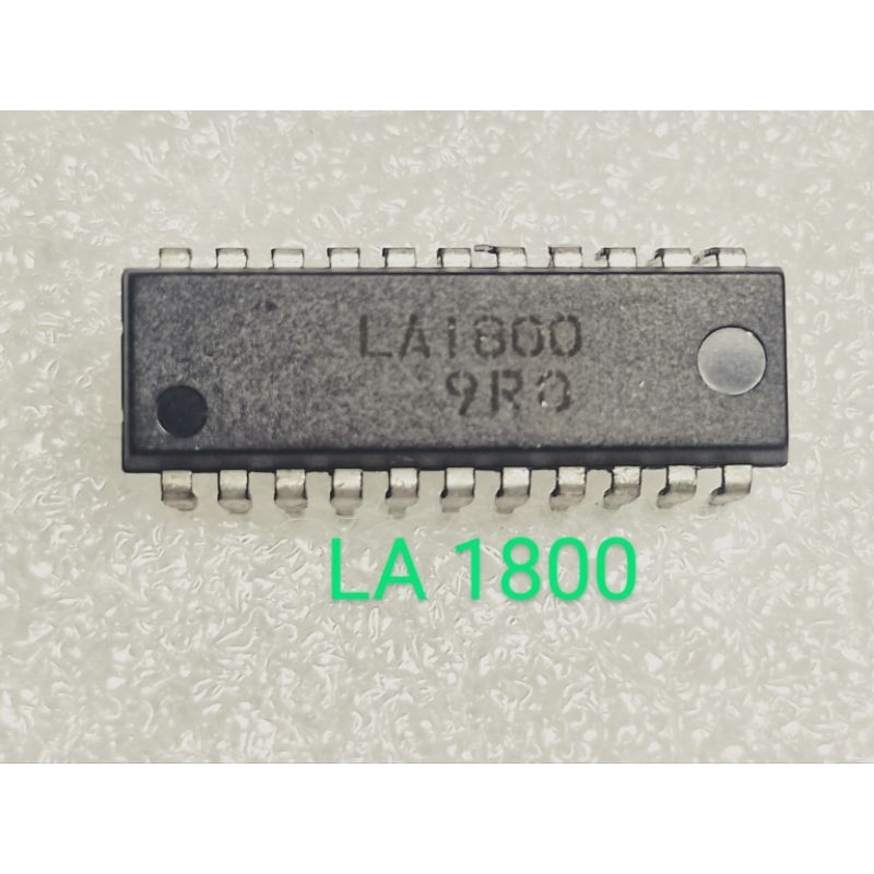 LA 1800.  iC Radio Am/Fm.