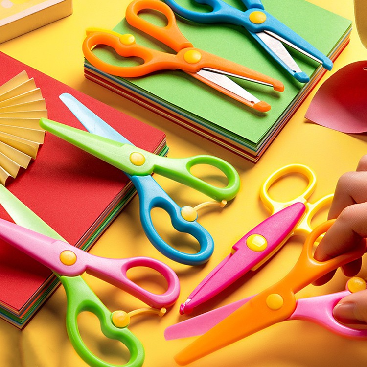 

Gunting Kertas Anak Mini Gunting Aman Anak Kids Safety Scissors / Gunting Kecil Warna-Warni / Gunting Potong Kertas