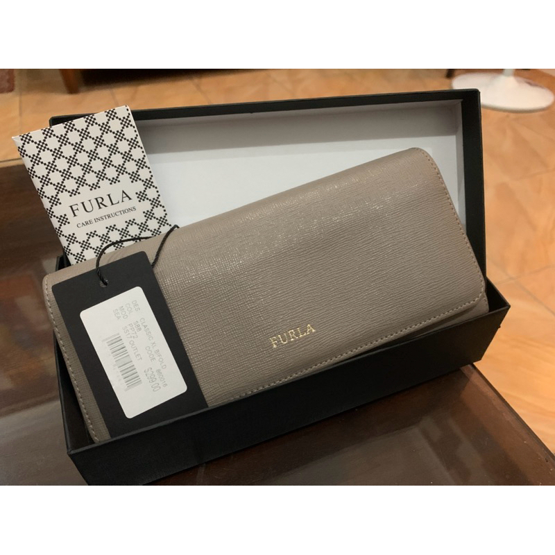 Preloved Dompet panjang Furla Original