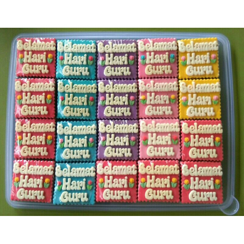 

Cokelat Hari Guru