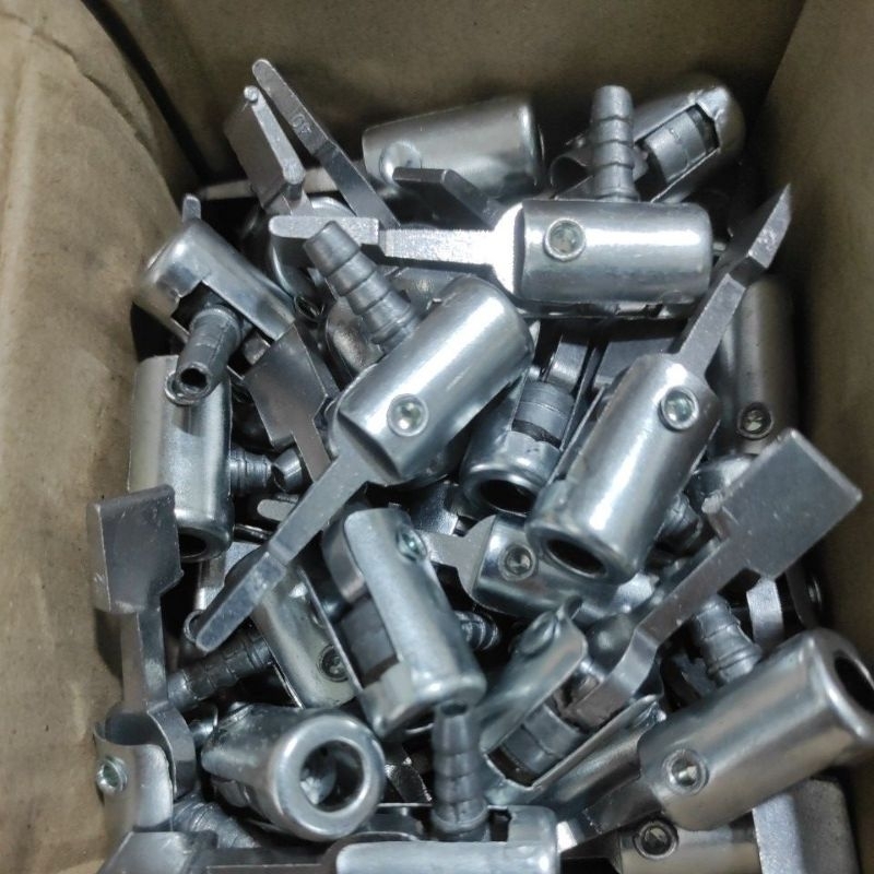 kepala pompa nepel cop pompa ban sepeda pentil motor Schrader material besi komponen pompa