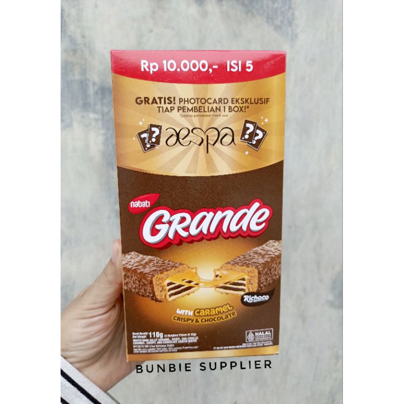 

Nabati Grande Richoco Caramel Crispy Coklat Isi 5 pcs (BOX)