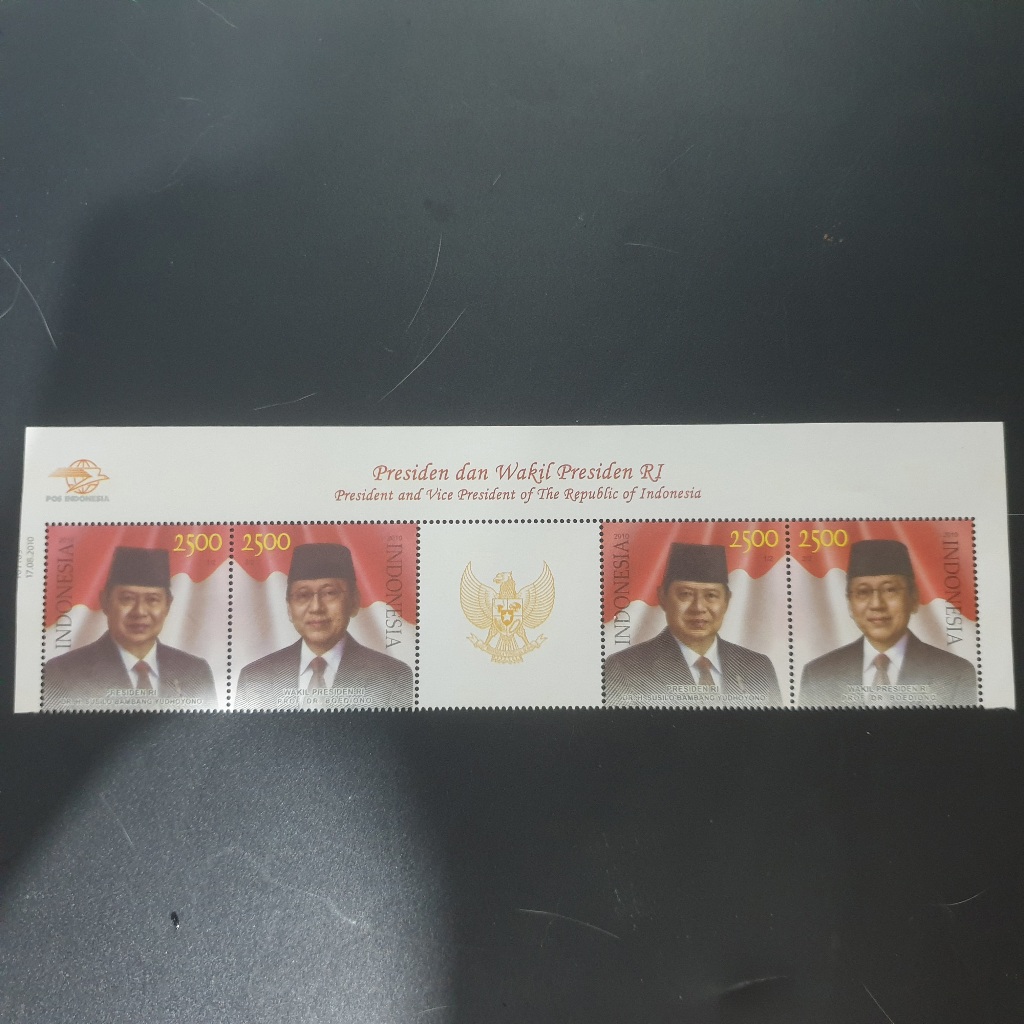 

Perangko Presiden & Wakil Presiden Sby Dan Budiono Tahun 2010 (isi 2set)