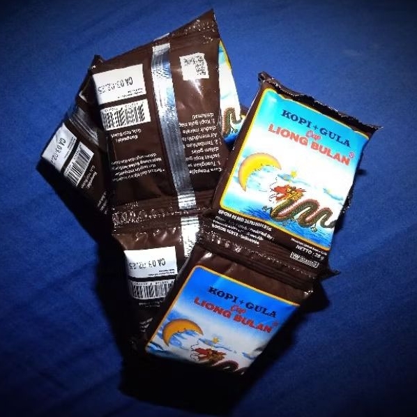

Kopi Liong Bulan Gula @25gr Isi 5 Sachet