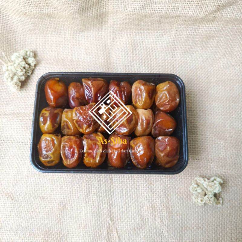 

Kurma Sukari Premium