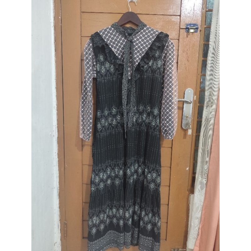 gamis mejiwang hitam free jilbab