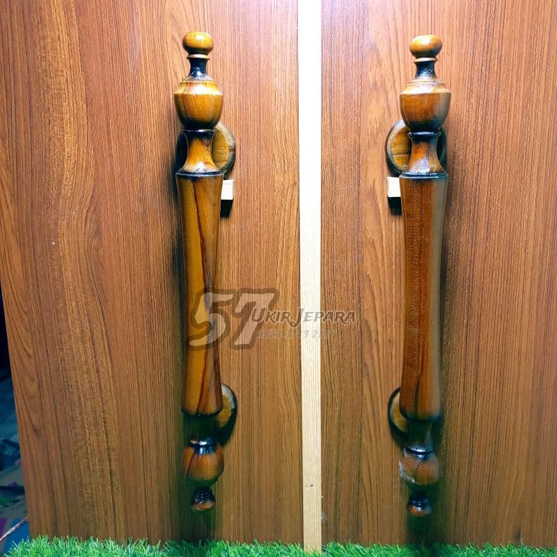 Gagang Handle Tarikan Untuk Pintu Rumah Besar Panjang Model Bundar Bahan Kayu Jati (M 19)