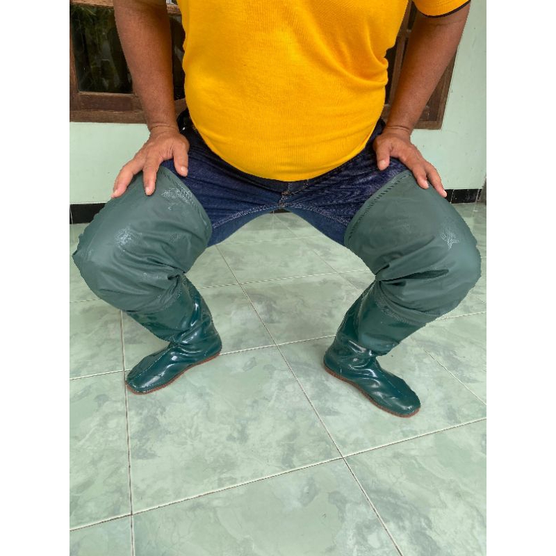 SEPATU BOOTS KARET PANJANG 80CM BAWAH KARET ATAS KAIN ANTI AIR SEPATU SAWAH ANTI KEONG PETANI PRIA