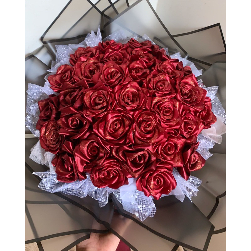 

bouquet pita satin