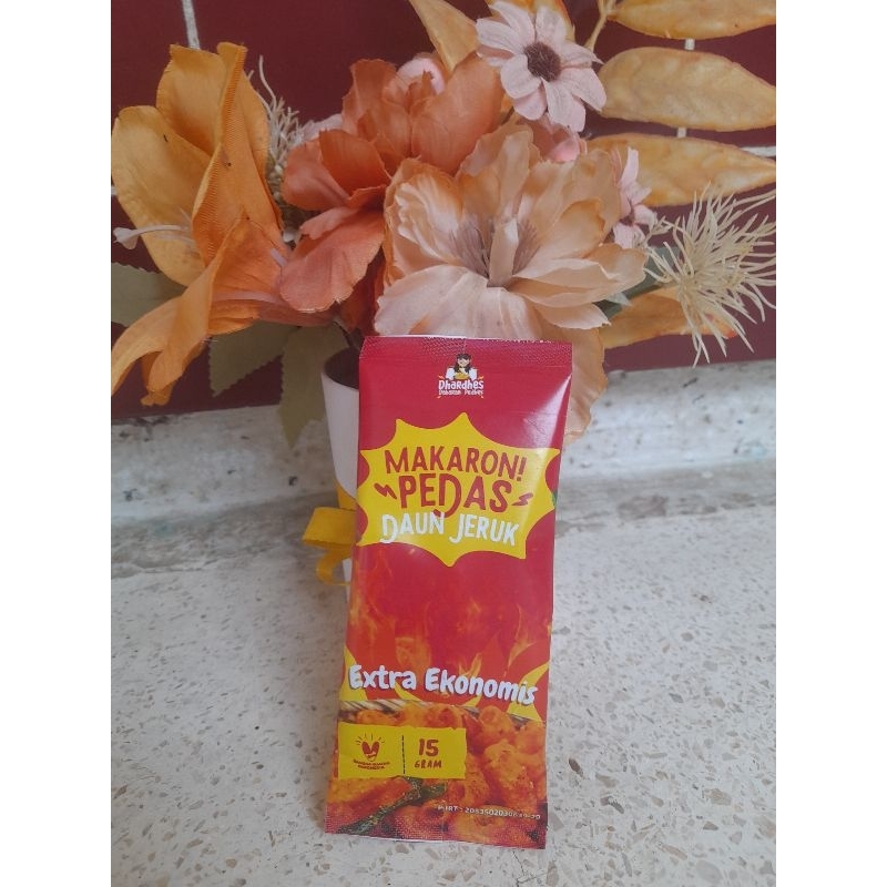 

Dhardhes Macaroni Pedas Daun Jeruk 15gr