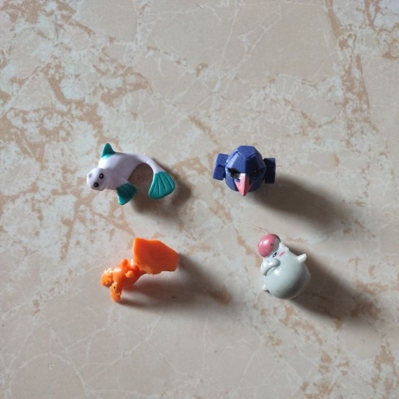 figure pokemon bekas