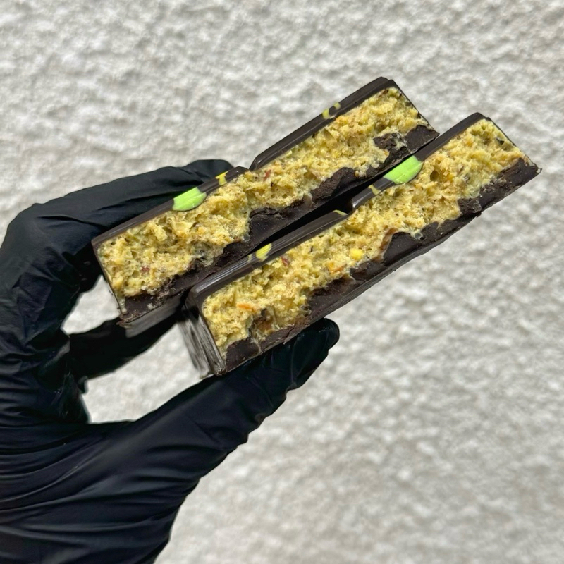 

Coklat dubai pistachio kunafa (thicker size) 280gr