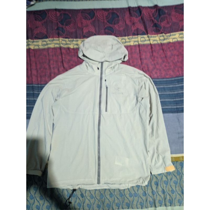 arc'teryx squamish hoodie