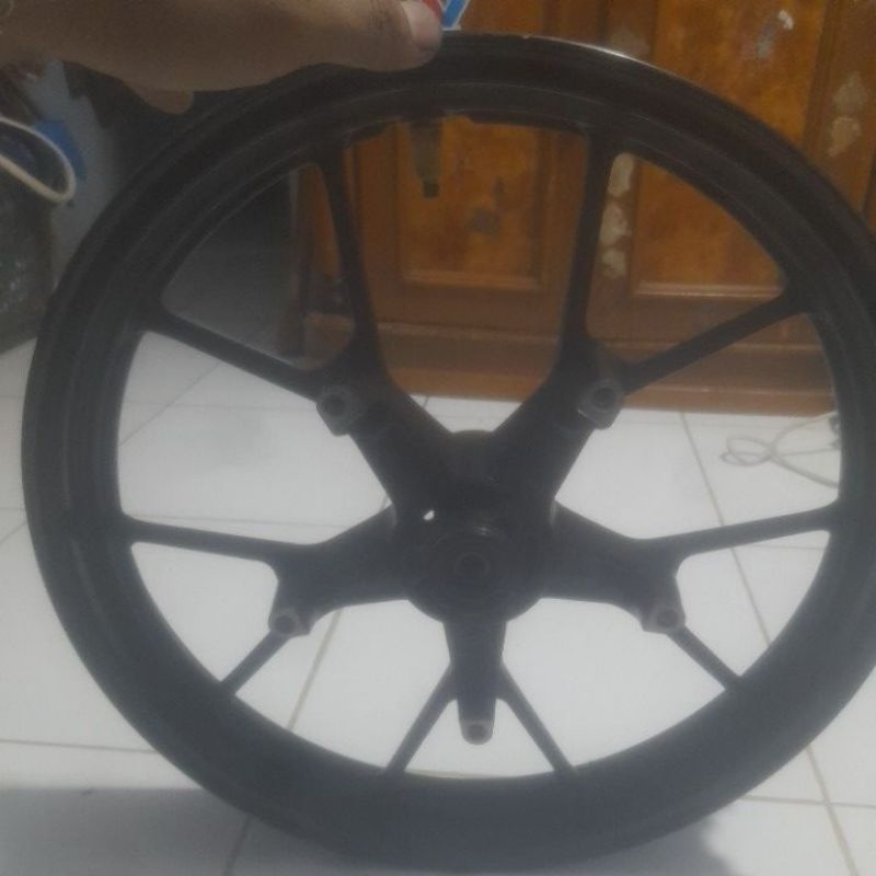 velg suzuki GSX