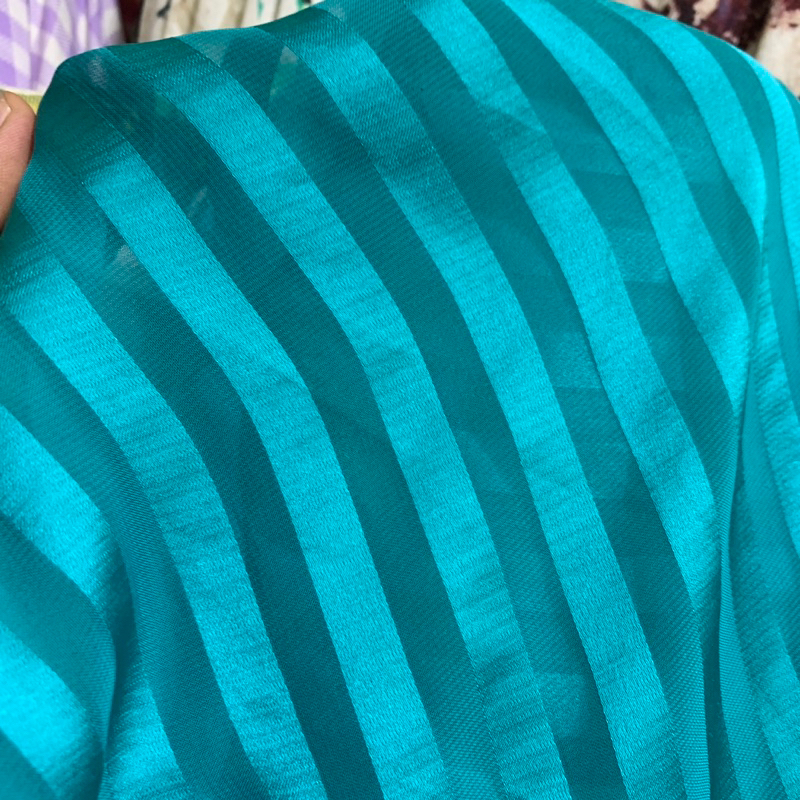 kain chiffon silk  // kain sifon antik // kain sifon silk motif bunga // kain bahan gamis // kain ci