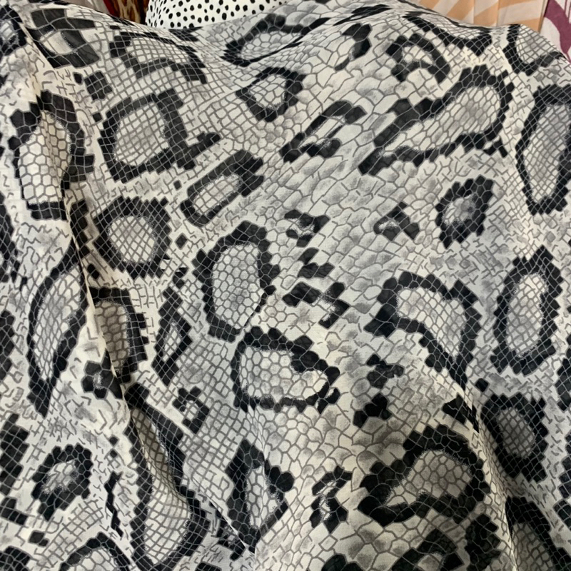 kain sifon motif - kain chiffon premium - kain sifon motif sisik ular