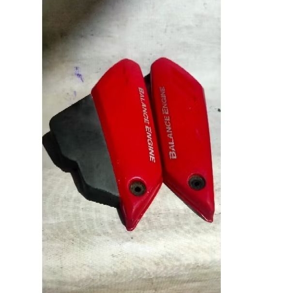 cover tutup aki Yamaha crypton force one merah original