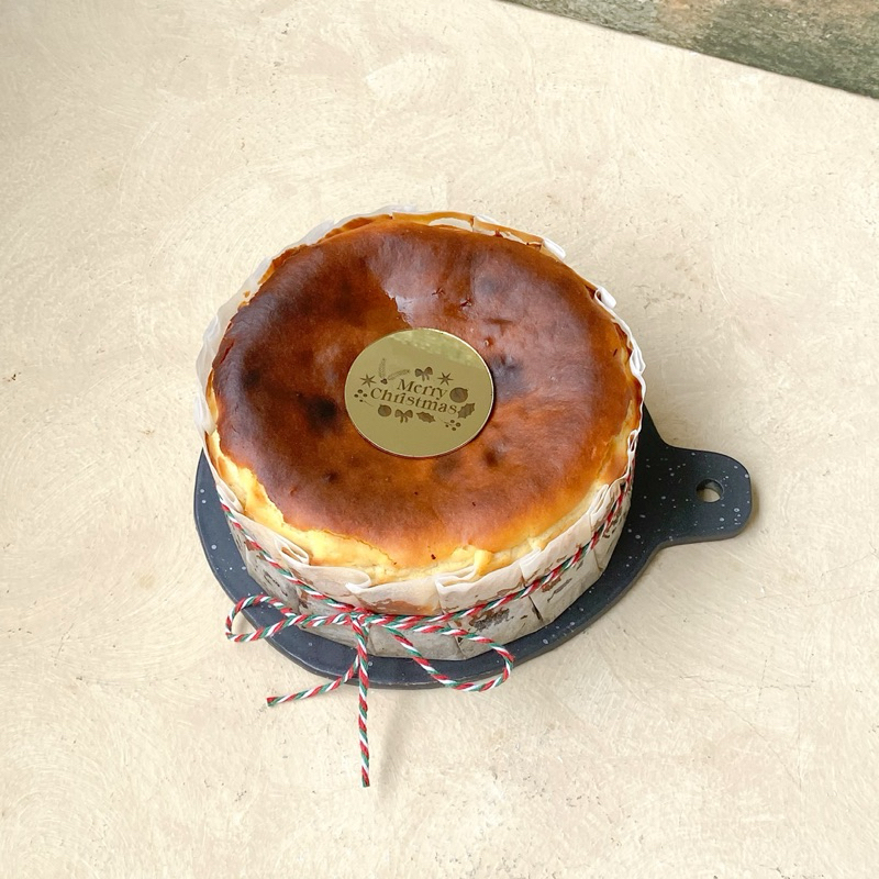 

Basque Burnt Cheesecake 15 cm