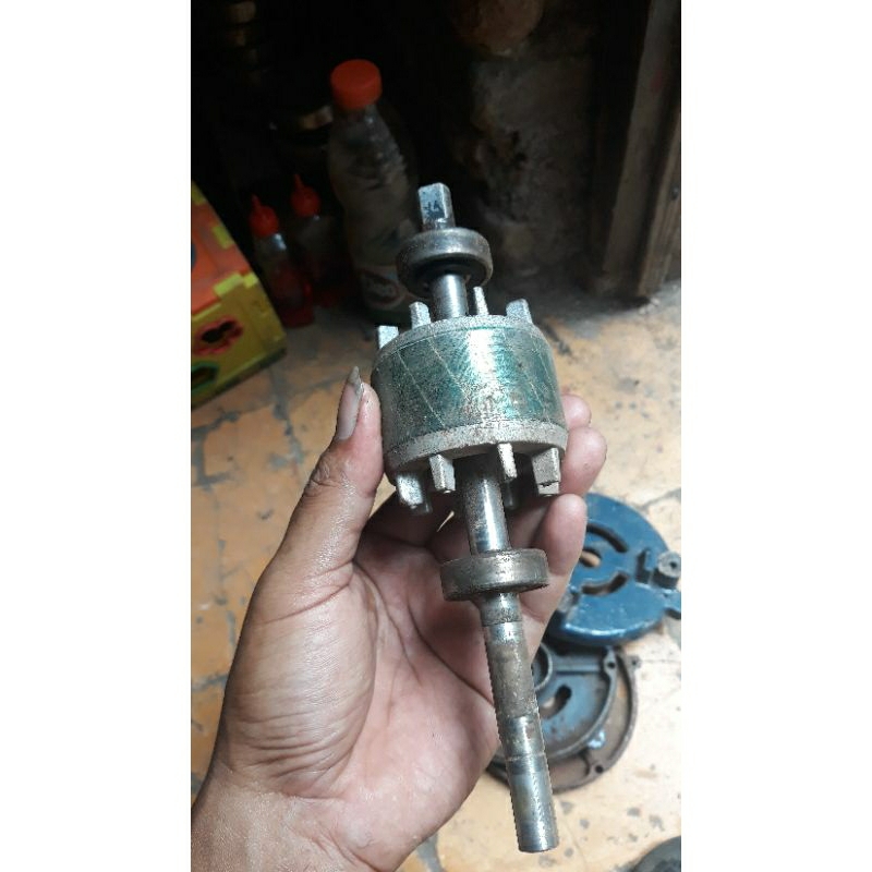 as tengah pompa air shimizu