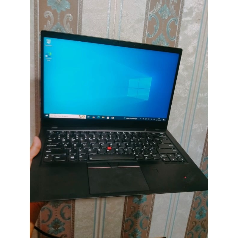 LAPTOP X1 CARBON 7TH i5-8350U 16/256 TOUCHSCREEN
