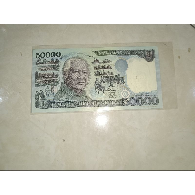 uang 50000 / uang lima puluh ribu rupiah Soeharto tahun 1995 asli unc