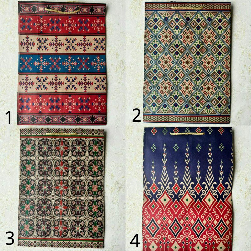 

Paperbag Batik Small Samson Doff / Paperbag Batik / Paperbag Motif Batik (NEW)