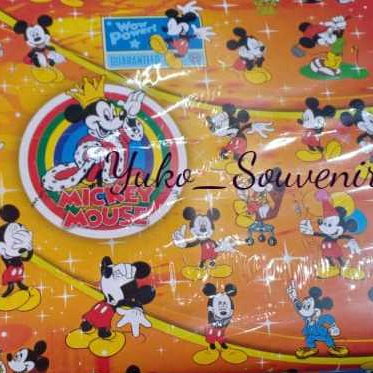 

Kertas Kado Mickey Mouse Orange Kertas Kado Anak Gambar Mickey Kertas Kado Disney Tebal Glossy