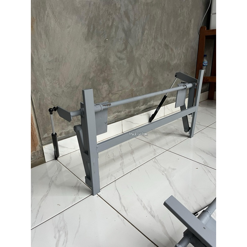 hidrolik bemper depan giga /  canter