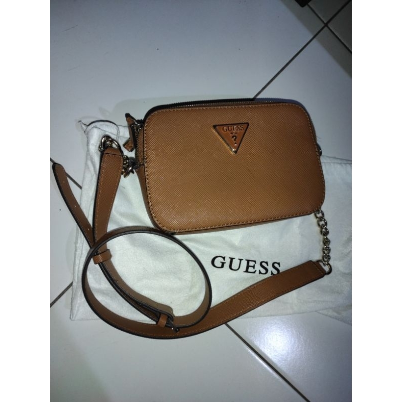 PRELOVED TAS GUESS ORIGINAL 100%