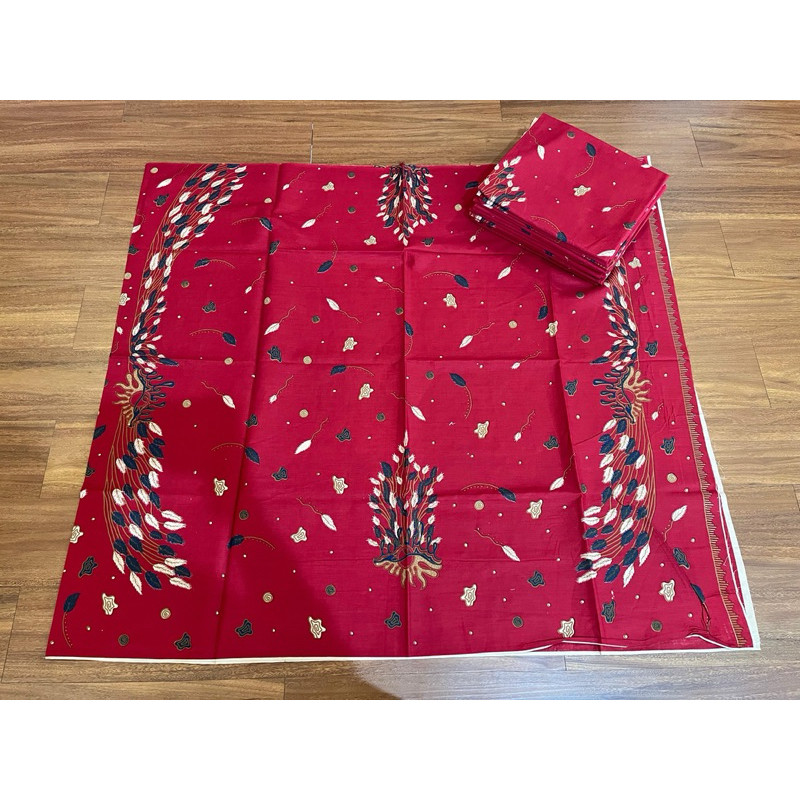kain batik merah.kain batik solo.kain batik premium.kain batik daun. batik merah.kain batik seragam