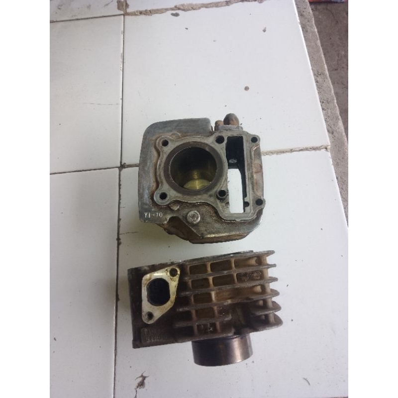 blok Jupiter z original