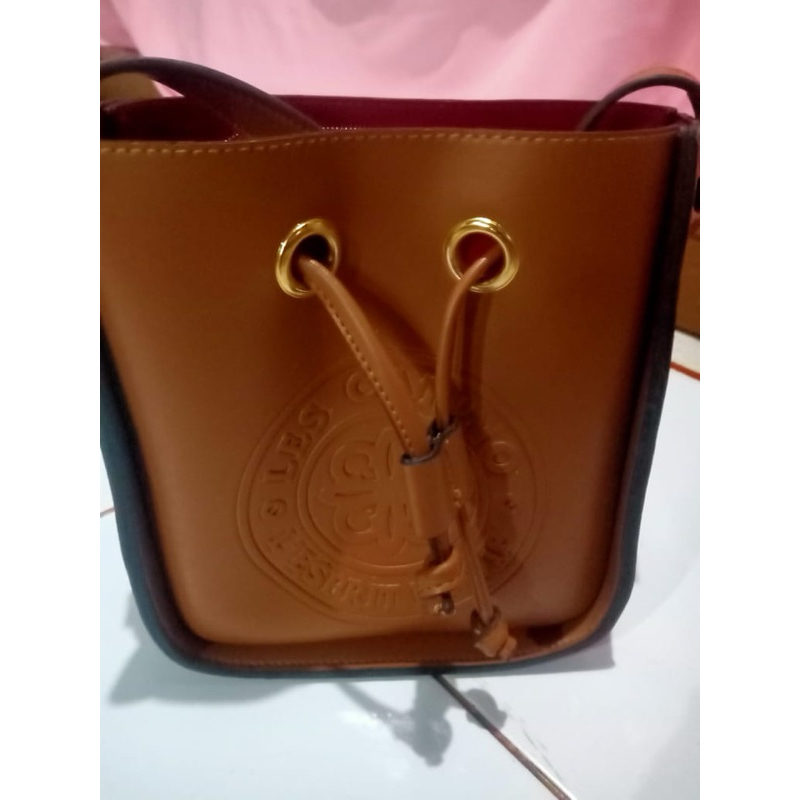 Tas Selempang Les Catino Esprit Drawstring