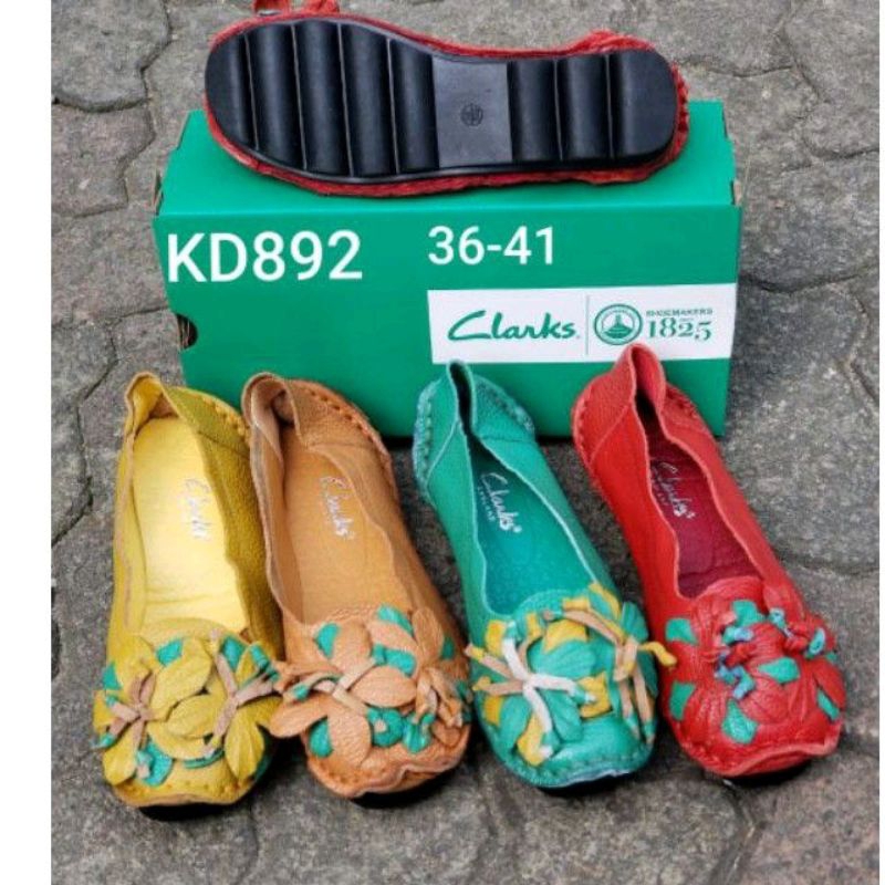 CLARKS BUNGA FLAT Anemone  / CLARKS WANITA / SEPATU CLARKS WANITA