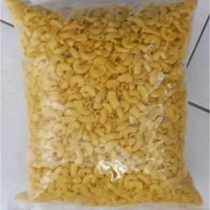 

kerupuk makaroni 1kg, Makaroni mentah