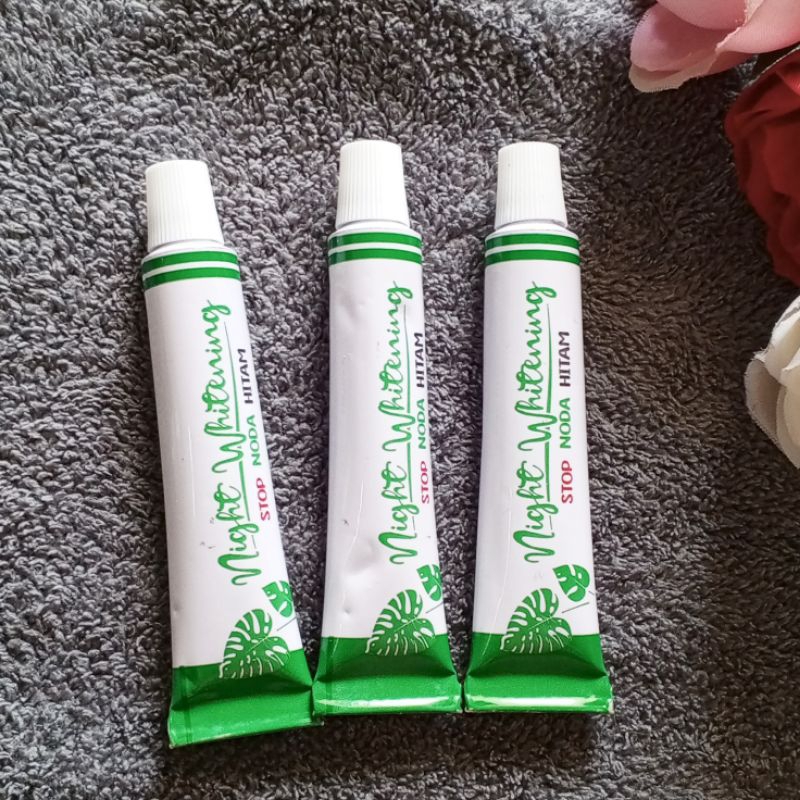 3 PCS SALEP FLEK MEMBANDEL LIZ/WHITENING NIGHT