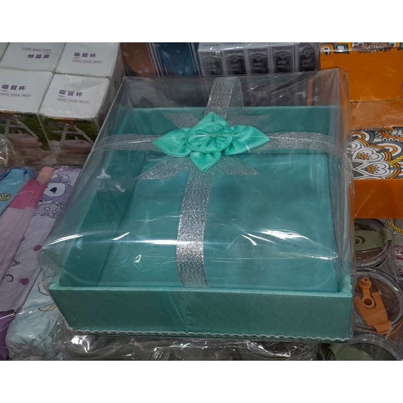 

Kotak Hantaran Pernikahan / Kotak Kado pernikahan.Kotak seserahan Cantik Simple