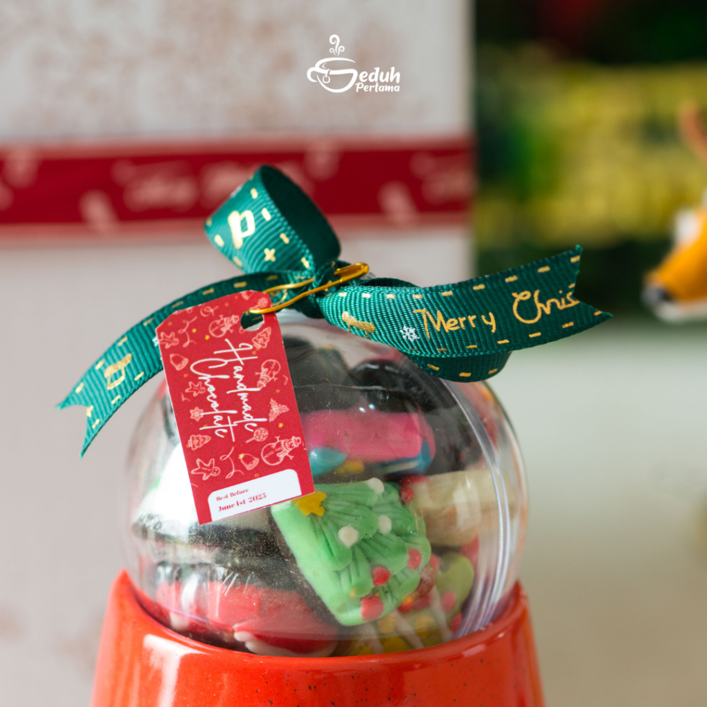 

Seduh Pertama - Christmas Homemade Chocolate Akrilik