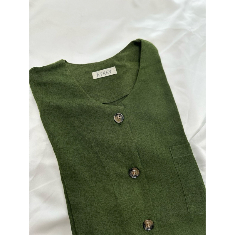 Preloved Kemeja Blouse ATKEY Army Lengan panjang wanita