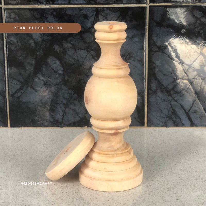 PION SANGKAR LOVEBIRD DAN PLECI KAYU MAHONI