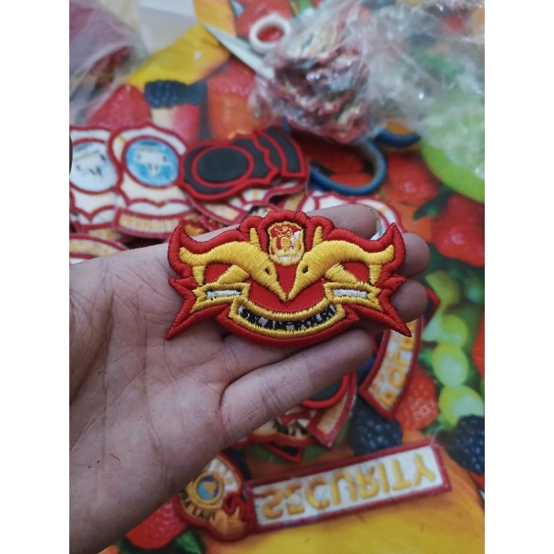 SELAM POLRI TIMBUL 3D