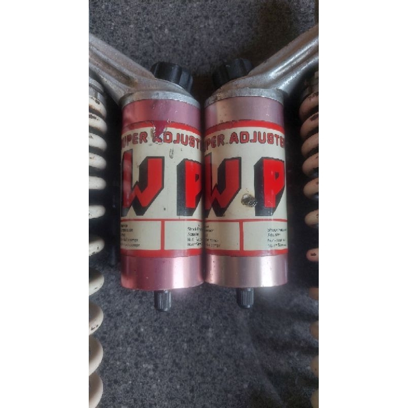 Shock WP Original Skok belakang
