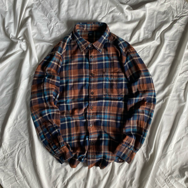 UNIQLO FLANNEL SHIRT BROWN